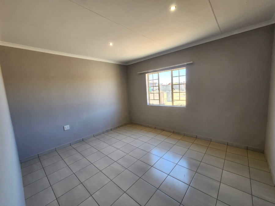 2 Bedroom Property for Sale in Mogwase Unit 5 North West